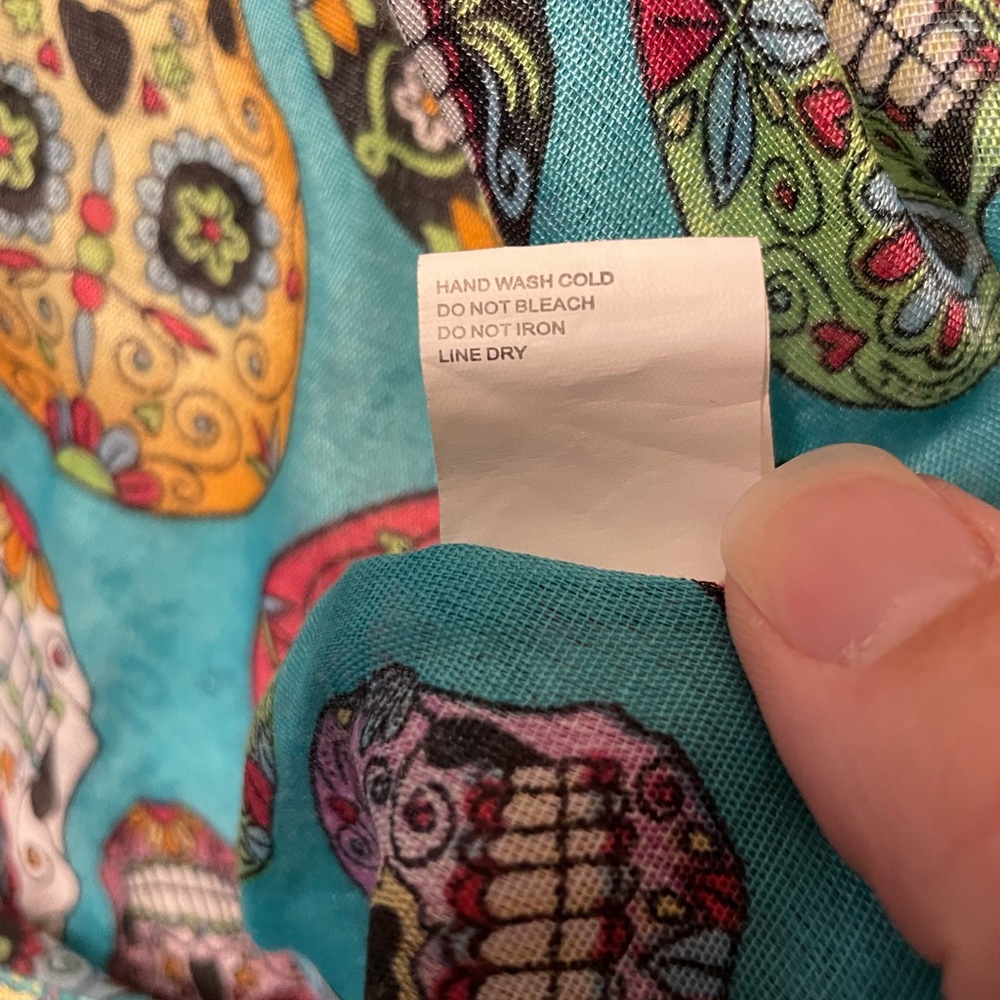 2/$10 Dia de Los Muertos sugar skulls blue scarf - Picture 4 of 4